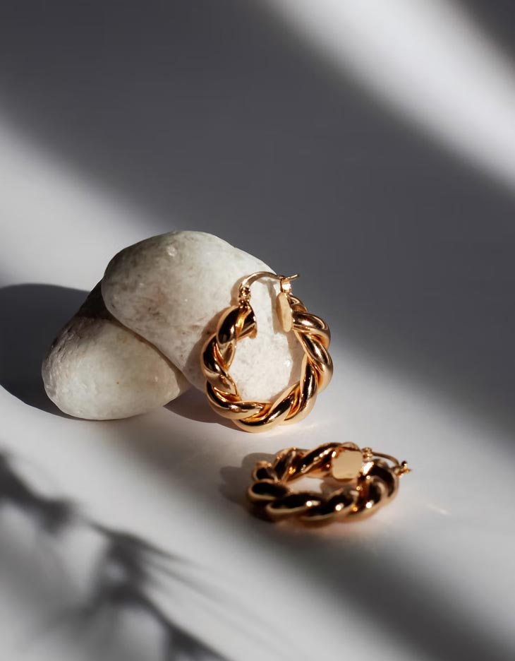 Tejomaya Cocktail Ring in Jadau with Meenakari